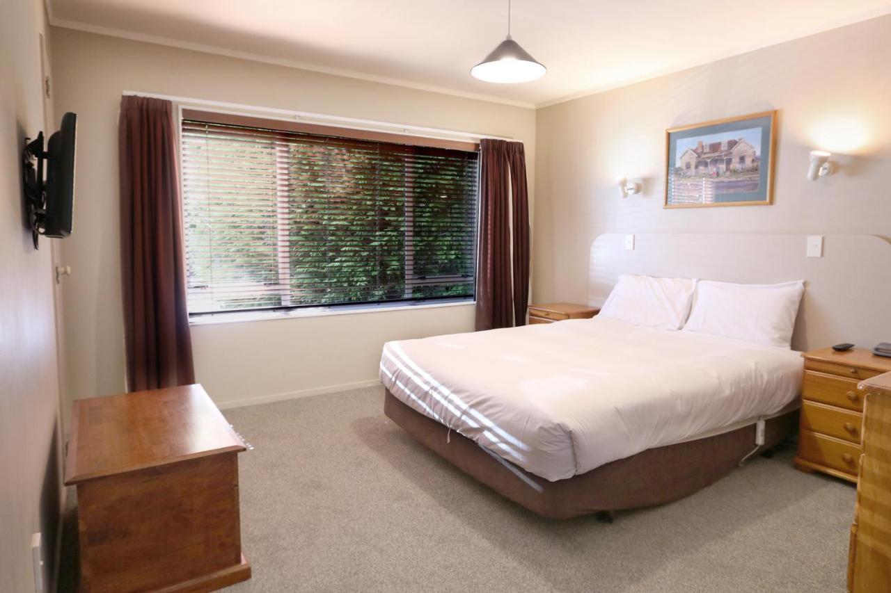 Turangi Leisure Lodge Exteriör bild